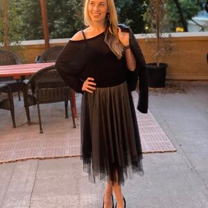 Elegant Black Tulle Skirt
